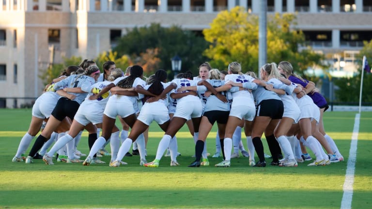 Women's Soccer Poll Watching Week 5: Frogs Up To No. 12