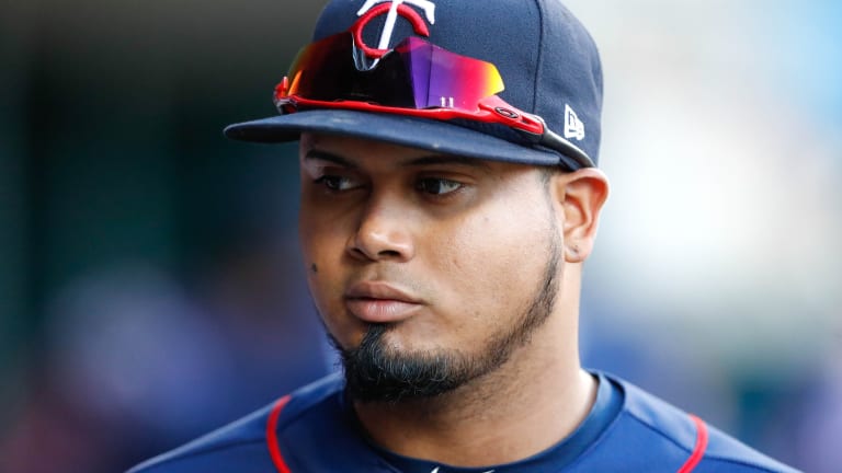 Luis Arraez rests vs. White Sox, expands lead in AL batting race