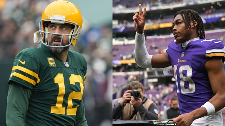 Vikings, Packers face difficult roads in NFC North race