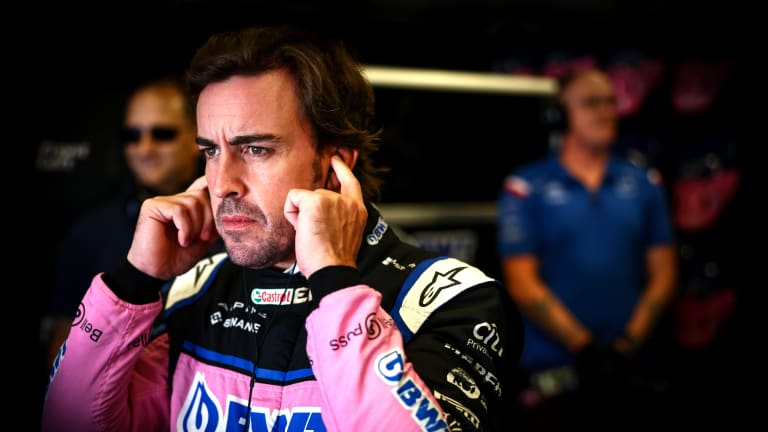 F1 News: Fernando Alonso calls out Alpine's reliability issues - "It only happens to car #14"
