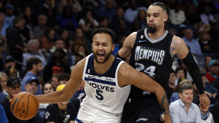 Should Kyle Anderson replace D'Angelo Russell in the Wolves' starting lineup?