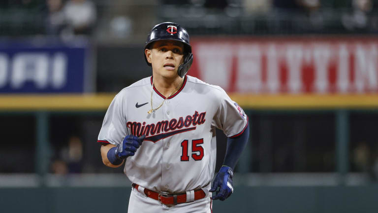 Twins Trade Gio Urshela to Angels for Pitching Prospect Alejandro