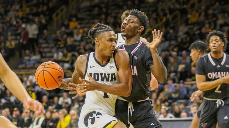 Photo Gallery: Iowa-Omaha Basketball