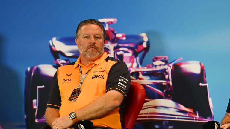 F1 News: Zak Brown dismisses "unfair" Piastri criticism from Alpine boss