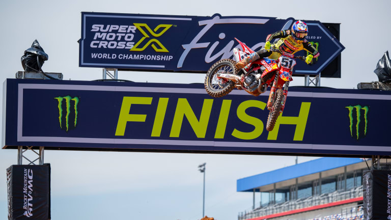 Practice for SuperMotocross Playoffs gives a preview of excitement to come
