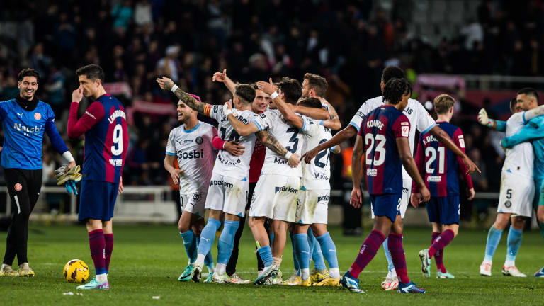 Girona impresiona con su juego ante el Barcelona y recupera el primer puesto en LaLiga