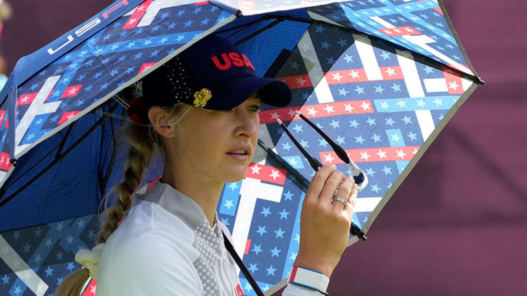 Olympic Women's Golfers are Playing Through Intense Heat in Japan