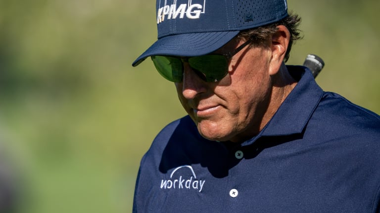 Phil Mickelson Removed From List of Competitors for 2022 Masters
