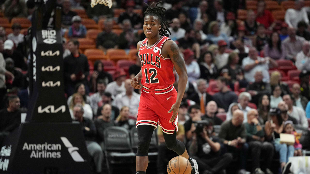 Ayo Dosunmu embraces 'go guy' role as Chicago Bulls put a new emphasis on  crashing the offensive boards