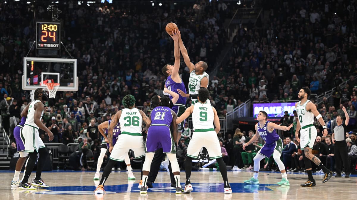 Celtics' objectives: Protect ball and home court