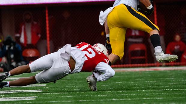 03_Omar Brown_FB vs Iowa 1124