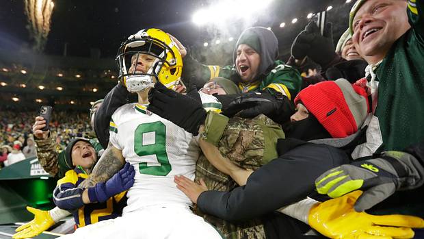 Christian Watson, Romeo Doubs Could Keep Packers' Tradition Alive - Sports Illustrated Green Bay Packers News, Analysis and More - Vimarsana News