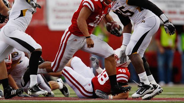 Roy Helu Jr. vs. Missouri 2010