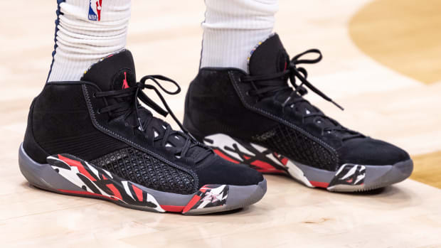 New Orleans Pelicans forward Brandon Ingram's black and grey Air Jordan sneakers.