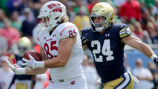 Wisconsin tight end Clay Cundiff (Credit: MARK HOFFMAN/MILWAUKEE JOURNAL SENTINEL via Imagn Content Services, LLC)