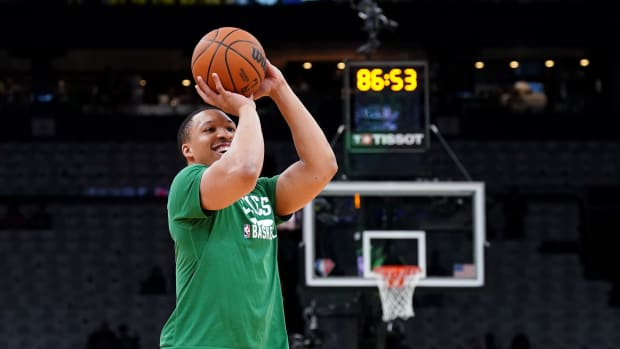 Celtics and Grant Williams Unlikely to Agree to Contract Extension Before  Regular Season, But Neither Side at Fault - Sports Illustrated Boston  Celtics News, Analysis and More