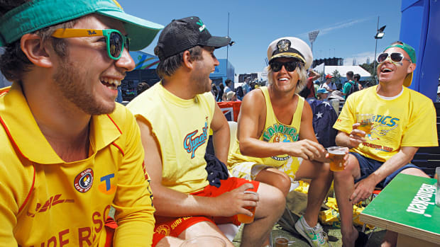 Fans know how to have a good time at the Australian Open.