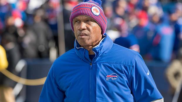 Leslie Frazier has helped craft some brilliant Bills' defenses but hasn't received a head-coaching offer in four seasons.