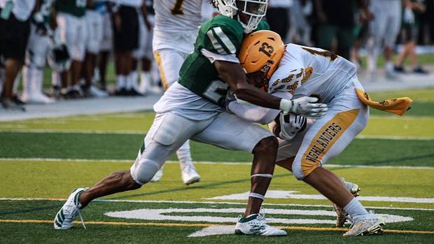 Wisconsin football recruiting: four more scholarship offers are extended in the 2024 class - Vimarsana News