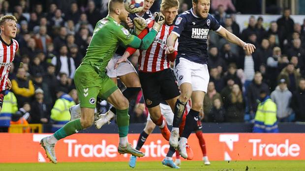Dennis Cirkin goal Millwall, Sunderland