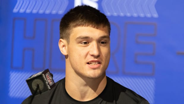 Former Wisconsin linebacker Leo Chenal speaking at the NFL Draft Combine (Credit: Trevor Ruszkowski-USA TODAY Sports)