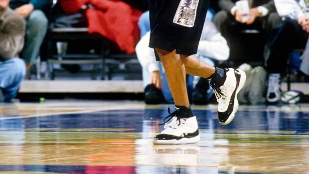 Georgetown Hoyas guard Allen Iverson dribbles the basketball.