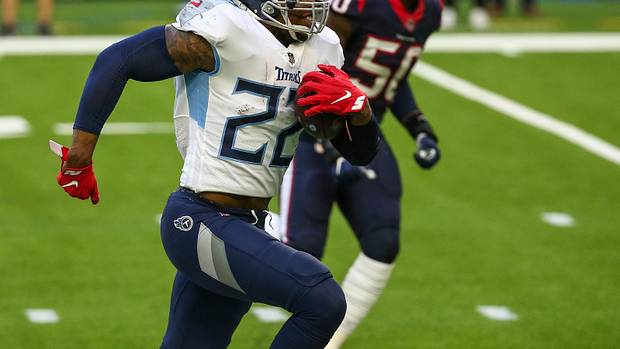 Tennessee Titans running back Derrick Henry breaks off a big run against the Houston Texans.