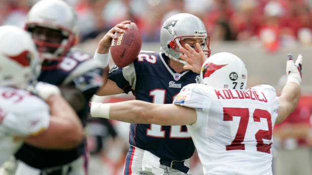Ross Kolodziej sacking New England Patriots quarterback Tom Brady (Credit: Craig Melvin-USA TODAY Sports)