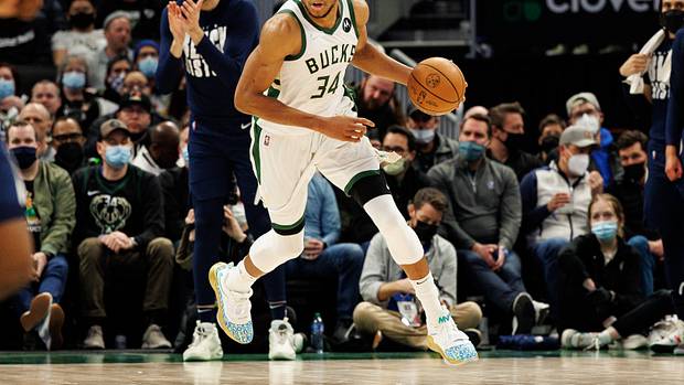 Giannis, Jrue Holiday, Bobby Portis probable to play in Martin Luther Day King game vs. Pacers - Vimarsana News