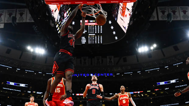 Chicago Bulls forward Patrick Williams dunks against the Atlanta Hawks