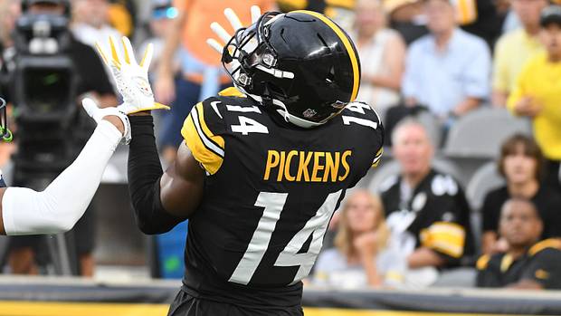 Pittsburgh Steelers Rookie George Pickens Wears Expensive Air Jordans - Sports Illustrated FanNation Kicks News, Analysis and More - Vimarsana News