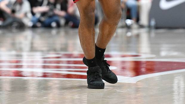 USC Trojans guard Bronny James dribbles the basketball.