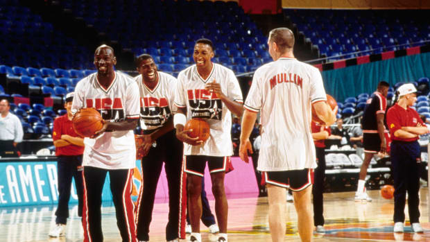Chris Mullin shared his memories about the Dream Team, Michael