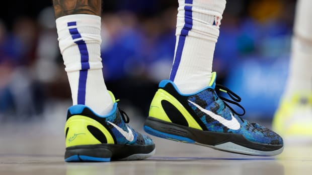 Detroit Pistons forward Saddiq Bey wears the Nike Kobe 6 sneakers against the Atlanta Hawks on March 23, 2022.