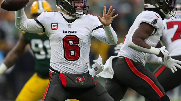 Tampa Bay Buccaneers quarterback Baker Mayfield (6) passes the ball against the Green Bay Packers on Sunday, December 17, 2023, at Lambeau Field, Wis. Tampa Bay won the game, 34-20. Tork Mason/USA TODAY NETWORK-Wisconsin