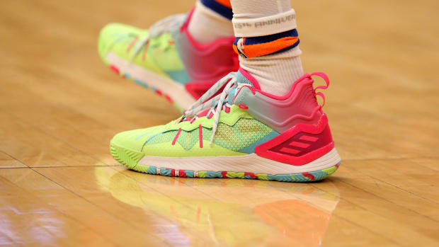 Top Ten Sneakers Worn by New York Knicks in 2021-22 Season - Sports Illustrated FanNation Kicks 