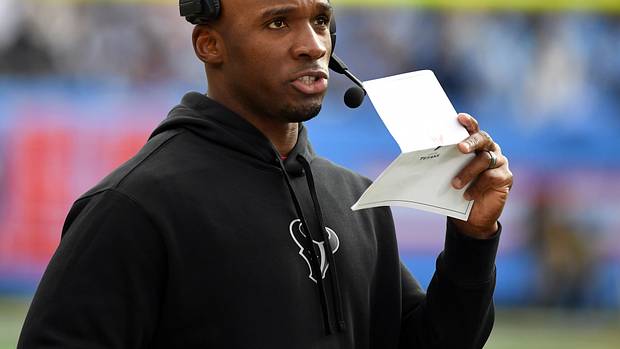 Texans head coach DeMeco Ryans during the second half against the Tennessee Titans at Nissan Stadium.
