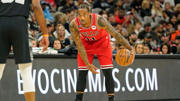 Chicago Bulls forward DeMar DeRozan on the night he reached 20,000 career points vs. San Antonio Spurs at AT&T Center