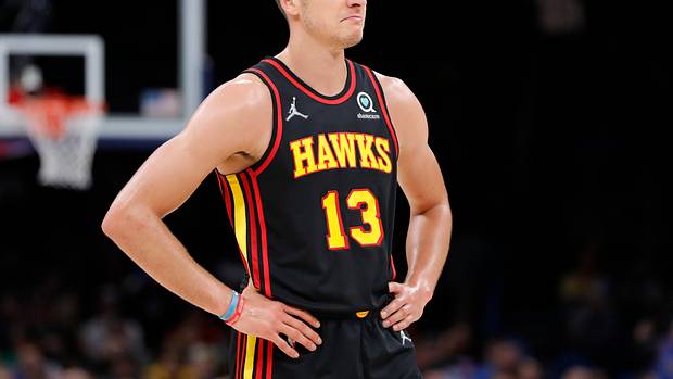 Bogdan Bogdanovic stands on the court.