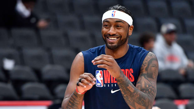 John Wall Smiling During Wizards Warm-ups in 2020