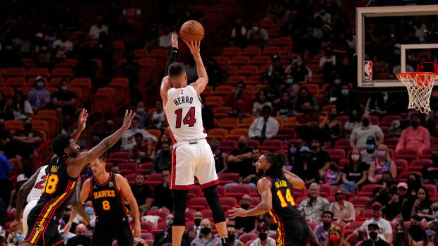 Tyler Herro and Miami Heat host Atlanta Hawks on January 12, 2022.