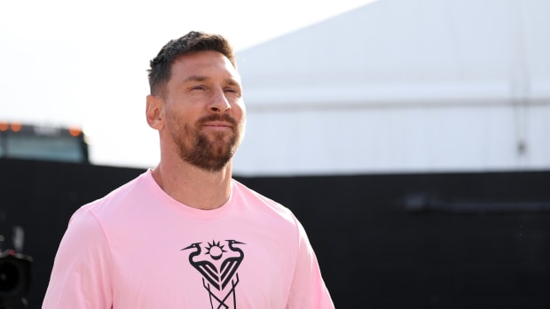 Lionel Messi arrives before his first Inter Miami CF game.