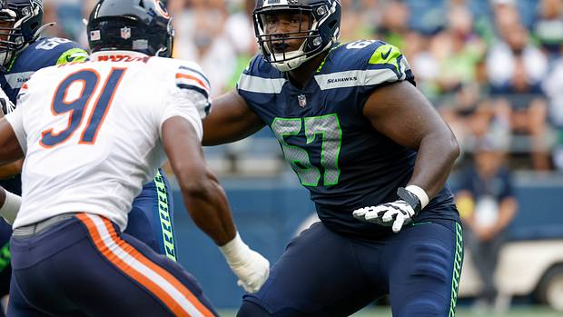 Making his much-awaited return after dealing with a sprained big toe, Seahawks QB Geno Smith will be pleased to have Charles Cross back protecting his blind side against the Bengals.