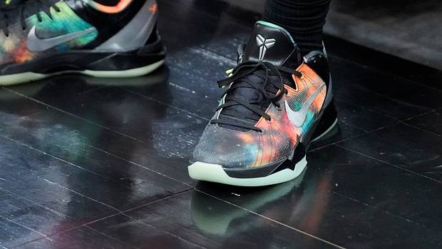 galaxy kobe 9
