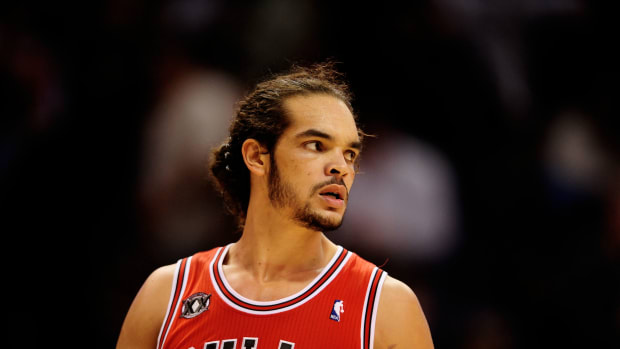 Chicago Bulls center Joakim Noah (2010)
