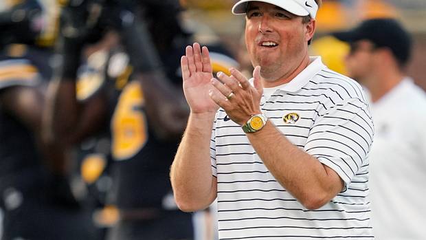 Missouri Tigers Sign Head Coach Eliah Drinkwitz To Contract Extension - Vimarsana News