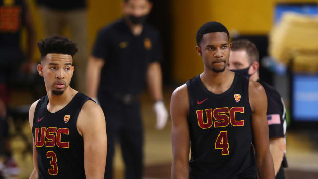 Jan 9, 2021; Tempe, AZ, USA; Southern California Trojans forward Isaiah Mobley (3) and brother Evan Mobley (4) against the Arizona State Sun Devils at Desert Financial Arena.
