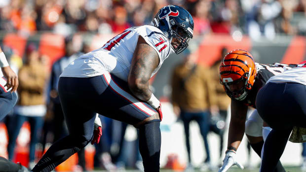 Texans offensive tackle Tytus Howard prepares for the snap against the Cincinnati Bengals in the first half at Paycor Stadium.