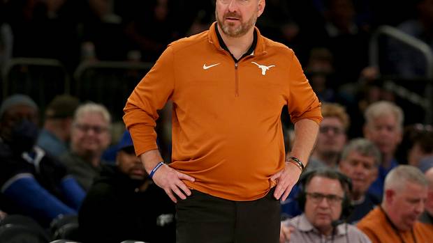 Texas Longhorns Coach Chris Beard Suspended Indefinitely Following Arrest - Sports Illustrated Texas Longhorns News, Analysis and More - Vimarsana News