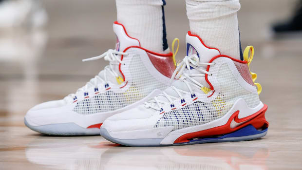 Keizer niezen Prooi What Fans Must Know About Nikola Jokic's Nike Shoes - Sports Illustrated  FanNation Kicks News, Analysis and More